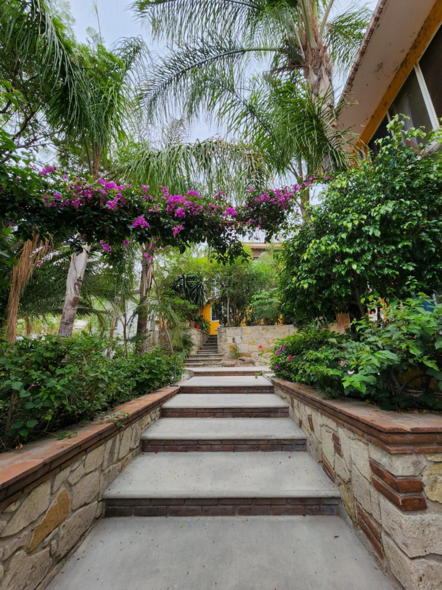 Quinta Las Bugambilias Hotel Tecozautla Luaran gambar